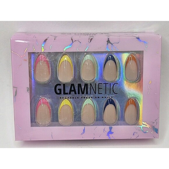 Glamnetic Reusable Press-On Nails Sprinkles Short Almond 24 Nail Kit New W/Glue - Picture 1 of 6